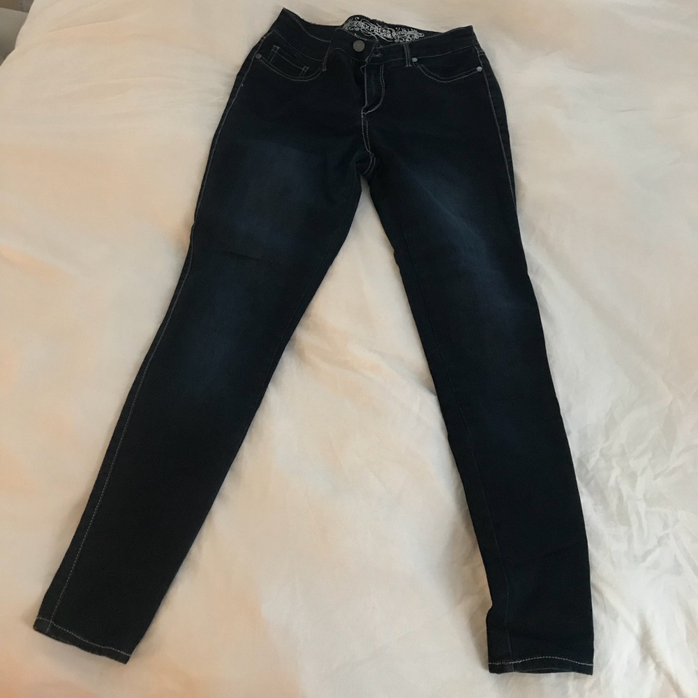 Skinny jeans